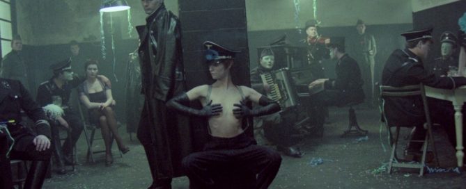 Filmszene aus Der Nachtportier