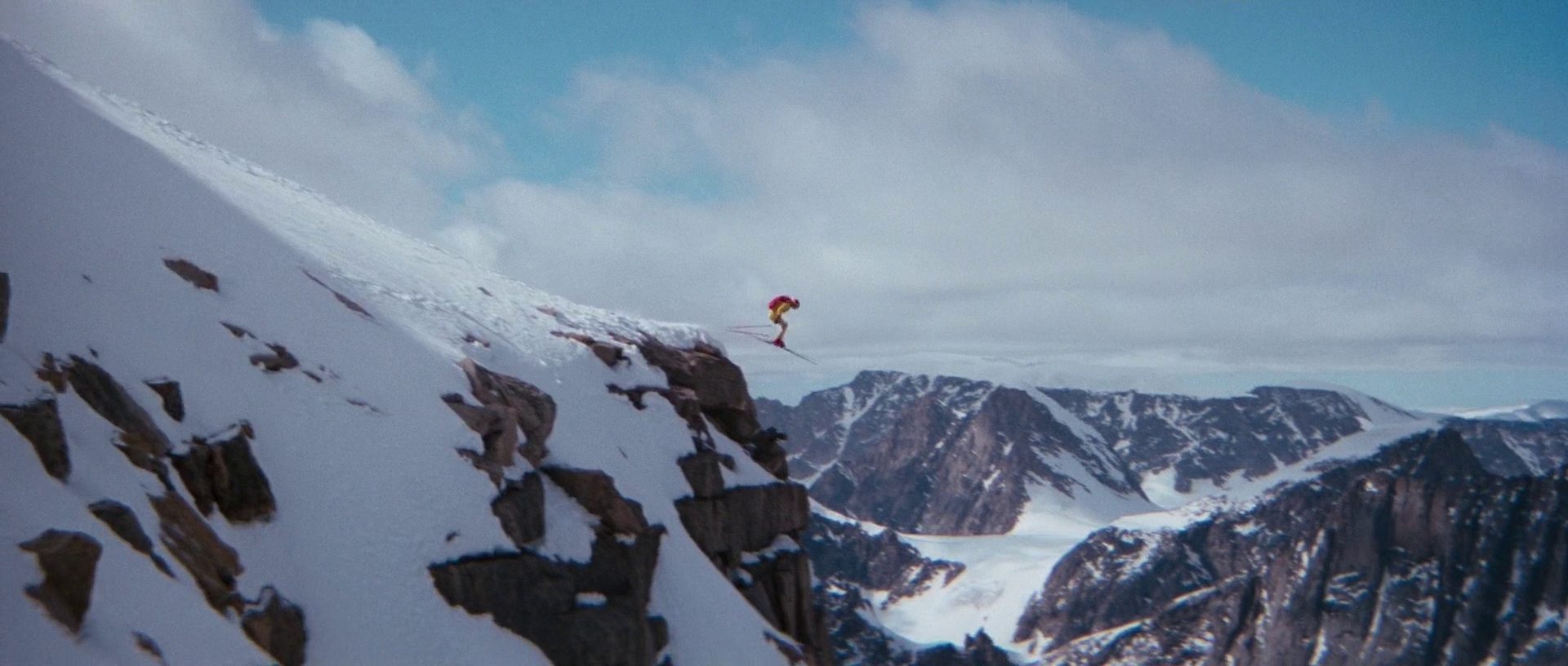 Szene aus der Pre-Title-Sequenz von James Bond 007 - Der Spion der mich liebte - Pre-Title